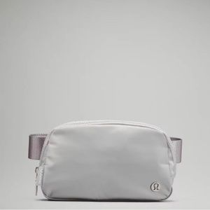 NWT lululemon belt bag